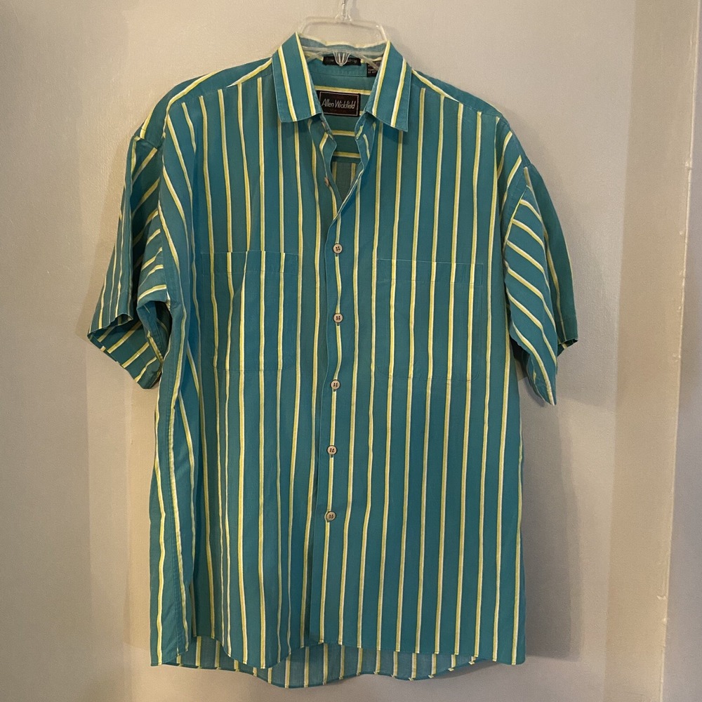 Men's Allen Wickfield Classic New York stripe short sleeve Button Shirt Medium